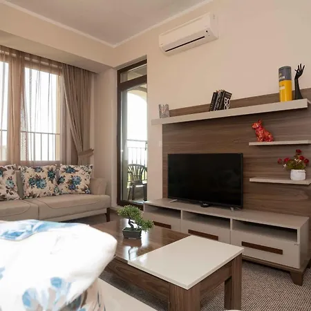 Burgas Residence 610 Апартаменты Бургас